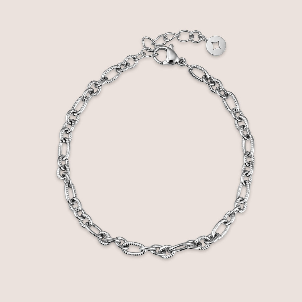 Textured Curb Chain Bracelet